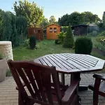 Ferienhaus Gemütliches Reihenhaus Mit Garten Und Terasse *