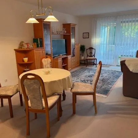 Gemuetliches Reihenhaus Mit Garten Und Terasse Holiday home *