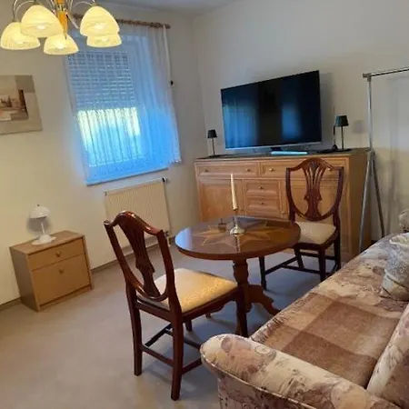 Holiday home Gemuetliches Reihenhaus Mit Garten Und Terasse Bad Lauchstadt