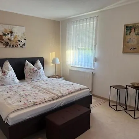 Gemuetliches Reihenhaus Mit Garten Und Terasse Holiday home *